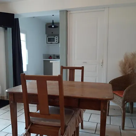 Le Clos D'arry Apartment *